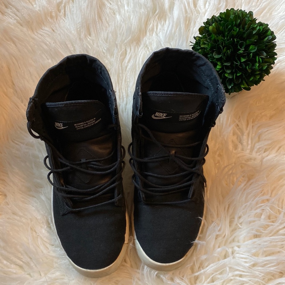 Mens Nike shoes
